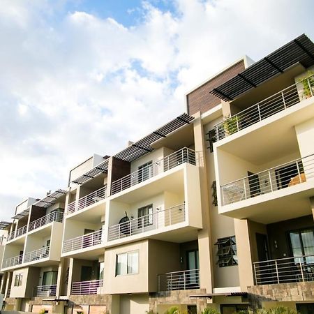 Entire Luxury 3 Bedroom Condo For Rent - Flic-En-Flac - Close To Beach 외부 사진