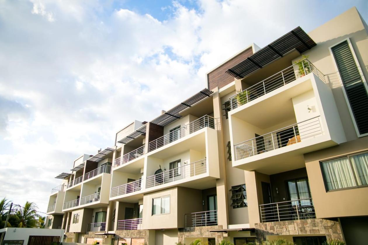 Entire Luxury 3 Bedroom Condo For Rent - Flic-En-Flac - Close To Beach 외부 사진